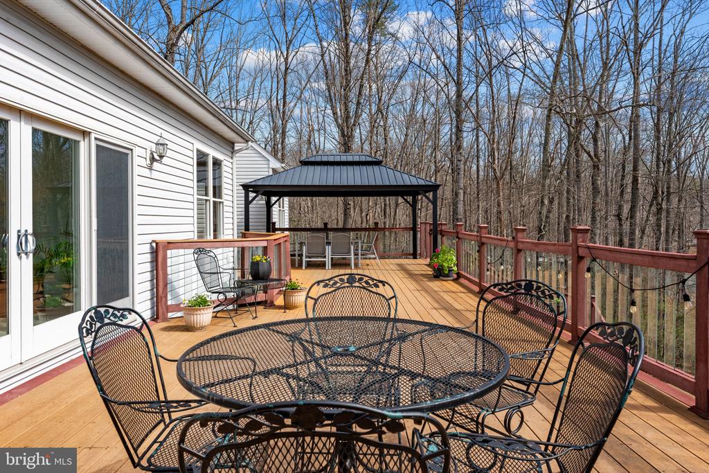 16199 COVEY CIR, AMISSVILLE, Virginia 20106, 4 Bedrooms Bedrooms, ,4 BathroomsBathrooms,Residential,16199 COVEY CIR,VACU2013100 MLS # VACU2013100