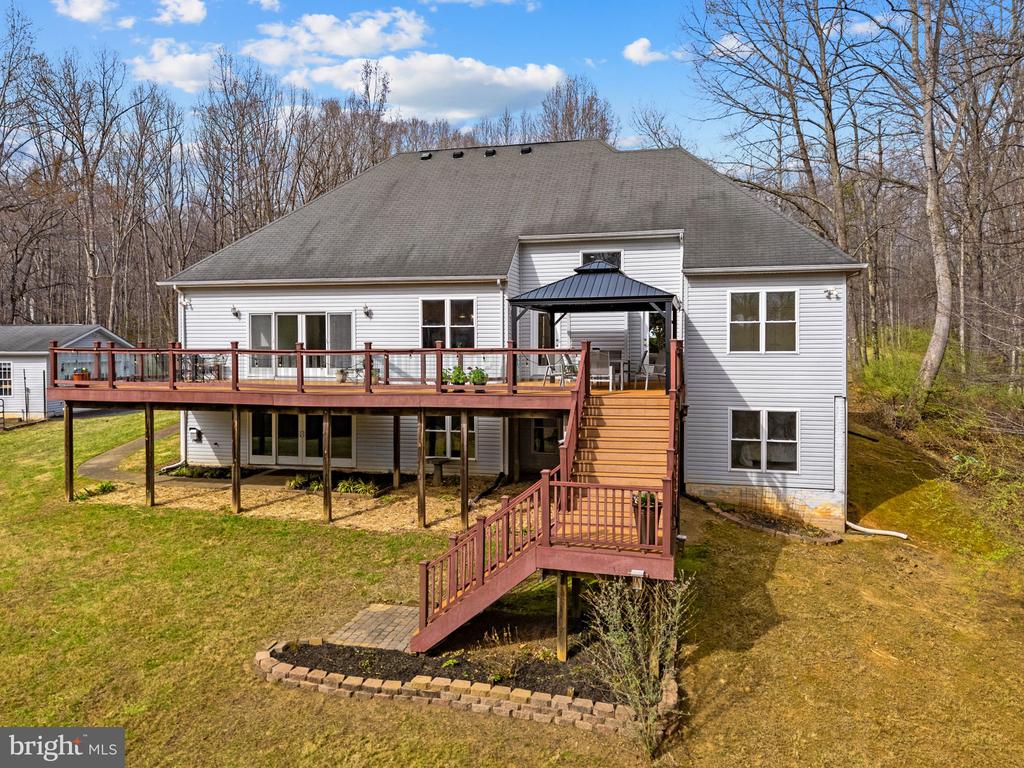 16199 COVEY CIR, AMISSVILLE, Virginia 20106, 4 Bedrooms Bedrooms, ,4 BathroomsBathrooms,Residential,16199 COVEY CIR,VACU2013100 MLS # VACU2013100