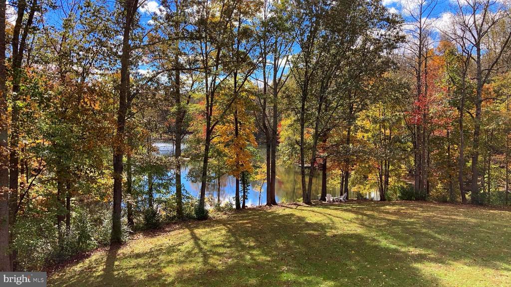 16199 COVEY CIR, AMISSVILLE, Virginia 20106, 4 Bedrooms Bedrooms, ,4 BathroomsBathrooms,Residential,16199 COVEY CIR,VACU2013100 MLS # VACU2013100