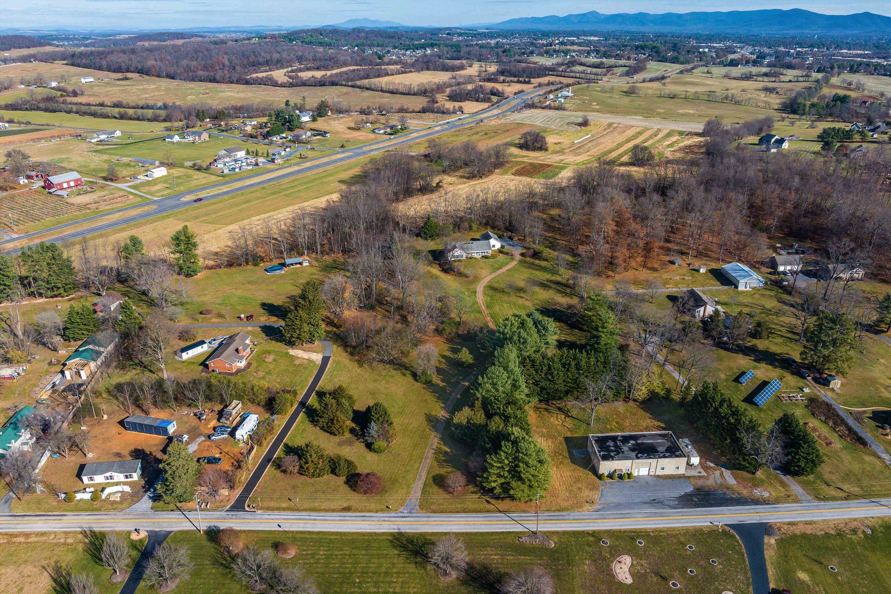 96 SHALOM RD, WAYNESBORO, Virginia 22980, 3 Bedrooms Bedrooms, ,2 BathroomsBathrooms,Residential,96 SHALOM RD,673188 MLS # 673188