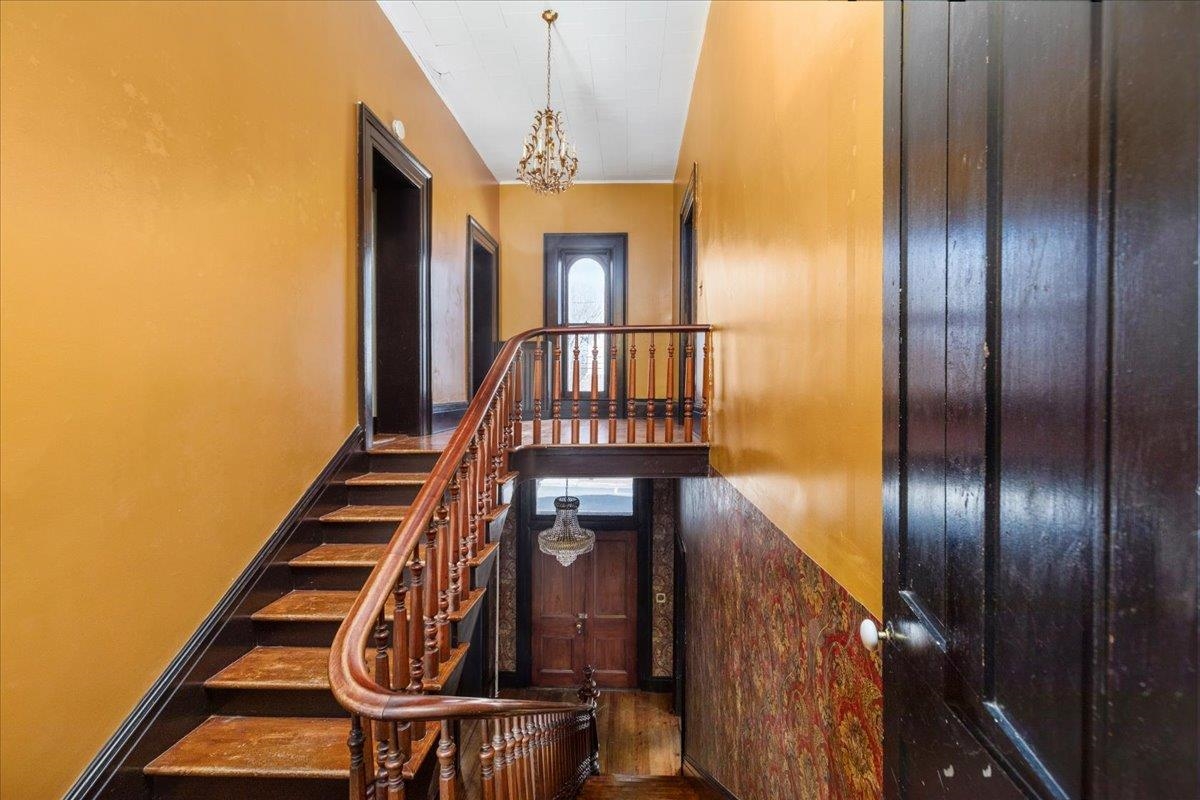 9400 S CONGRESS ST, NEW MARKET, Virginia 22844, 4 Bedrooms Bedrooms, ,2 BathroomsBathrooms,Residential,9400 S CONGRESS ST,674599 MLS # 674599