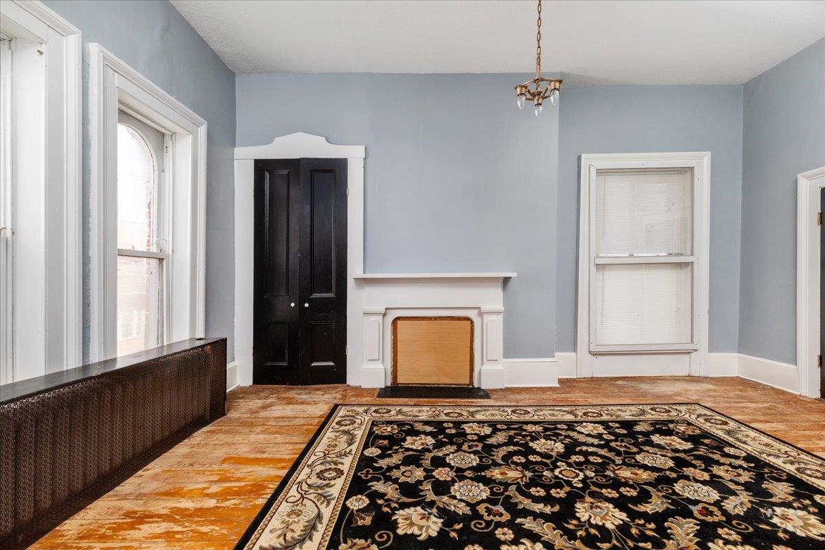 9400 S CONGRESS ST, NEW MARKET, Virginia 22844, 4 Bedrooms Bedrooms, ,2 BathroomsBathrooms,Residential,9400 S CONGRESS ST,674599 MLS # 674599