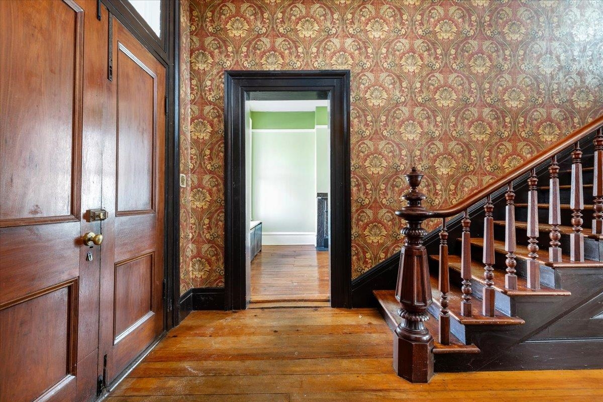 9400 S CONGRESS ST, NEW MARKET, Virginia 22844, 4 Bedrooms Bedrooms, ,2 BathroomsBathrooms,Residential,9400 S CONGRESS ST,674599 MLS # 674599