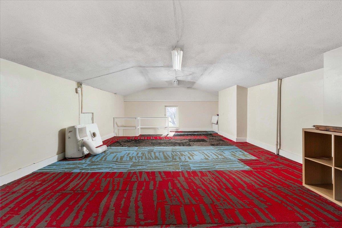 9400 S CONGRESS ST, NEW MARKET, Virginia 22844, 4 Bedrooms Bedrooms, ,2 BathroomsBathrooms,Residential,9400 S CONGRESS ST,674599 MLS # 674599