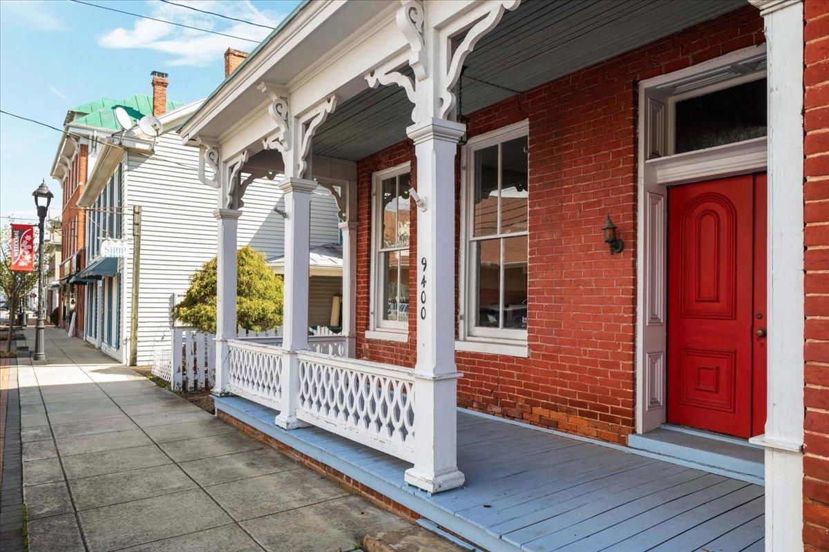 9400 S CONGRESS ST, NEW MARKET, Virginia 22844, 4 Bedrooms Bedrooms, ,2 BathroomsBathrooms,Residential,9400 S CONGRESS ST,674599 MLS # 674599