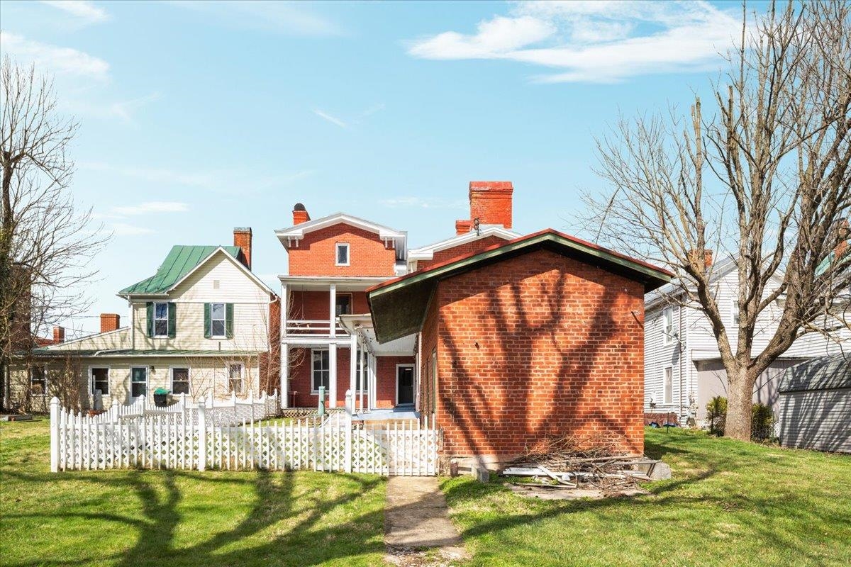 9400 S CONGRESS ST, NEW MARKET, Virginia 22844, 4 Bedrooms Bedrooms, ,2 BathroomsBathrooms,Residential,9400 S CONGRESS ST,674599 MLS # 674599