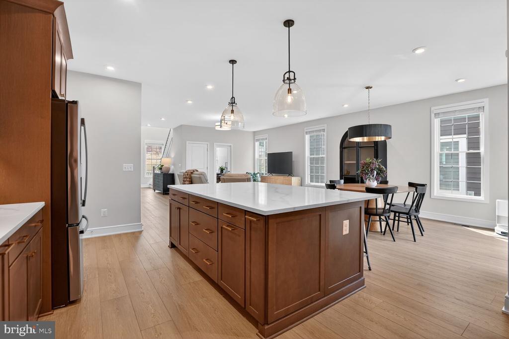 6053 COBBLESTONE CT, MARSHALL, Virginia, 5 Bedrooms Bedrooms, ,4 BathroomsBathrooms,Residential,6053 COBBLESTONE CT,VAFQ2020970 MLS # VAFQ2020970