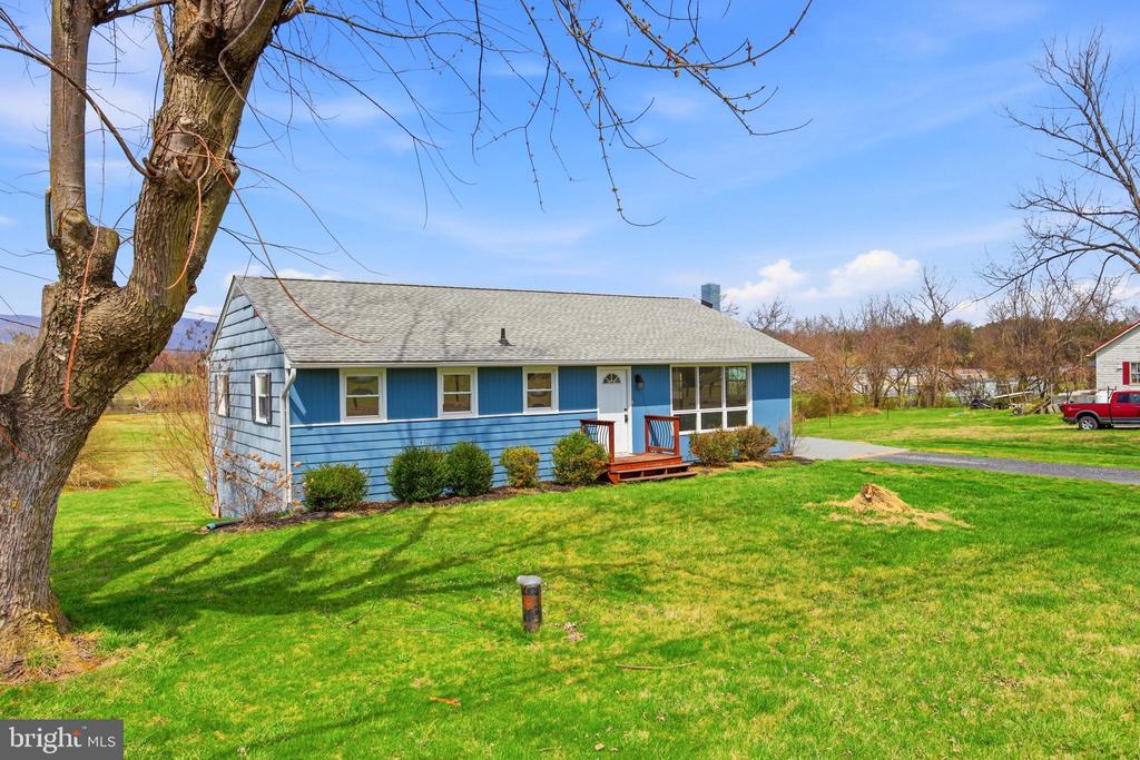 856 LEAKSVILLE RD, LURAY, Virginia 22835, 3 Bedrooms Bedrooms, ,1 BathroomBathrooms,Residential,856 LEAKSVILLE RD,VAPA2006190 MLS # VAPA2006190 856 LEAKSVILLE RD, LURAY, Virginia 22835, 3 Bedrooms Bedrooms, ,1 BathroomBathrooms,Residential,856 LEAKSVILLE RD,VAPA2006190 MLS # VAPA2006190