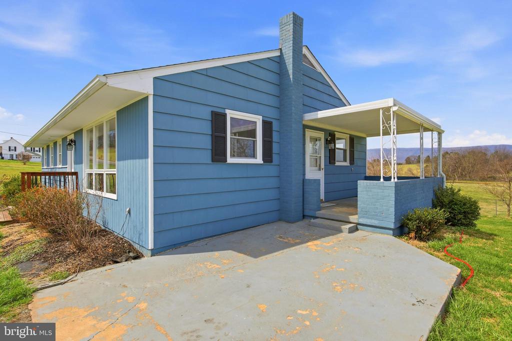 856 LEAKSVILLE RD, LURAY, Virginia 22835, 3 Bedrooms Bedrooms, ,1 BathroomBathrooms,Residential,856 LEAKSVILLE RD,VAPA2006190 MLS # VAPA2006190 856 LEAKSVILLE RD, LURAY, Virginia 22835, 3 Bedrooms Bedrooms, ,1 BathroomBathrooms,Residential,856 LEAKSVILLE RD,VAPA2006190 MLS # VAPA2006190