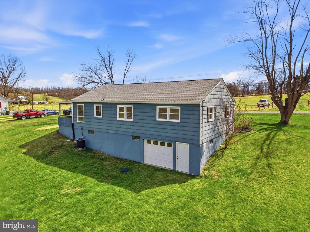 856 LEAKSVILLE RD, LURAY, Virginia 22835, 3 Bedrooms Bedrooms, ,1 BathroomBathrooms,Residential,856 LEAKSVILLE RD,VAPA2006190 MLS # VAPA2006190 856 LEAKSVILLE RD, LURAY, Virginia 22835, 3 Bedrooms Bedrooms, ,1 BathroomBathrooms,Residential,856 LEAKSVILLE RD,VAPA2006190 MLS # VAPA2006190