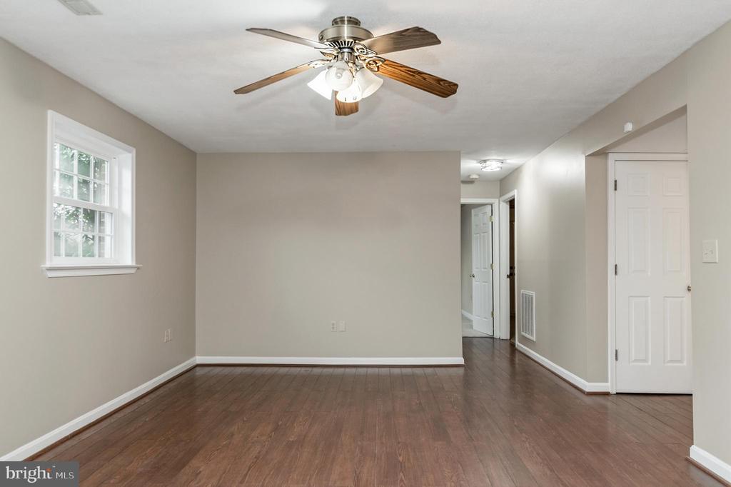 6329 PLANTATION FOREST DR, SPOTSYLVANIA, Virginia 22553, 5 Bedrooms Bedrooms, ,3 BathroomsBathrooms,Residential,6329 PLANTATION FOREST DR,VASP2040140 MLS # VASP2040140 6329 PLANTATION FOREST DR, SPOTSYLVANIA, Virginia 22553, 5 Bedrooms Bedrooms, ,3 BathroomsBathrooms,Residential,6329 PLANTATION FOREST DR,VASP2040140 MLS # VASP2040140