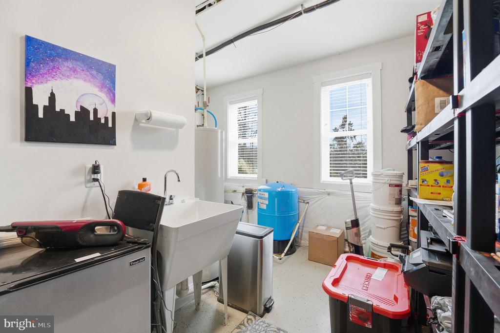 7808 FRYTOWN RD, WARRENTON, Virginia, 3 Bedrooms Bedrooms, ,3 BathroomsBathrooms,Residential,7808 FRYTOWN RD,VAFQ2021022 MLS # VAFQ2021022