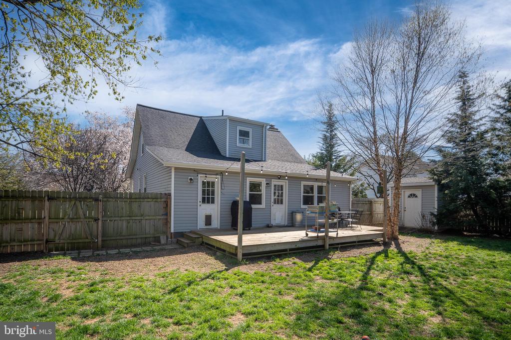 4008 BLAKE DR, FREDERICKSBURG, Virginia 22407, 3 Bedrooms Bedrooms, ,3 BathroomsBathrooms,Residential,4008 BLAKE DR,VASP2040296 MLS # VASP2040296