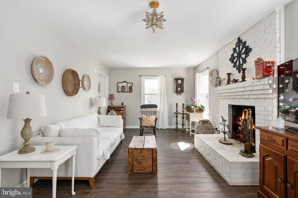 4008 BLAKE DR, FREDERICKSBURG, Virginia 22407, 3 Bedrooms Bedrooms, ,3 BathroomsBathrooms,Residential,4008 BLAKE DR,VASP2040296 MLS # VASP2040296