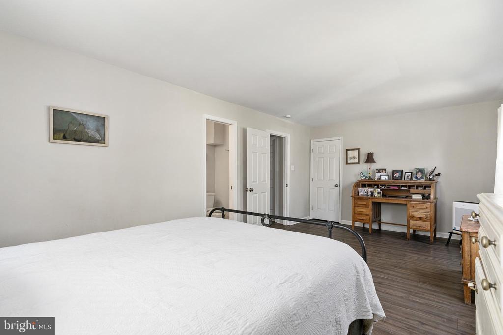 4008 BLAKE DR, FREDERICKSBURG, Virginia 22407, 3 Bedrooms Bedrooms, ,3 BathroomsBathrooms,Residential,4008 BLAKE DR,VASP2040296 MLS # VASP2040296