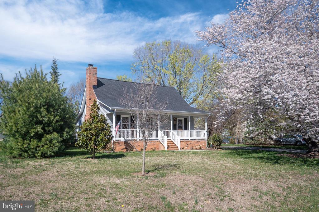 4008 BLAKE DR, FREDERICKSBURG, Virginia 22407, 3 Bedrooms Bedrooms, ,3 BathroomsBathrooms,Residential,4008 BLAKE DR,VASP2040296 MLS # VASP2040296