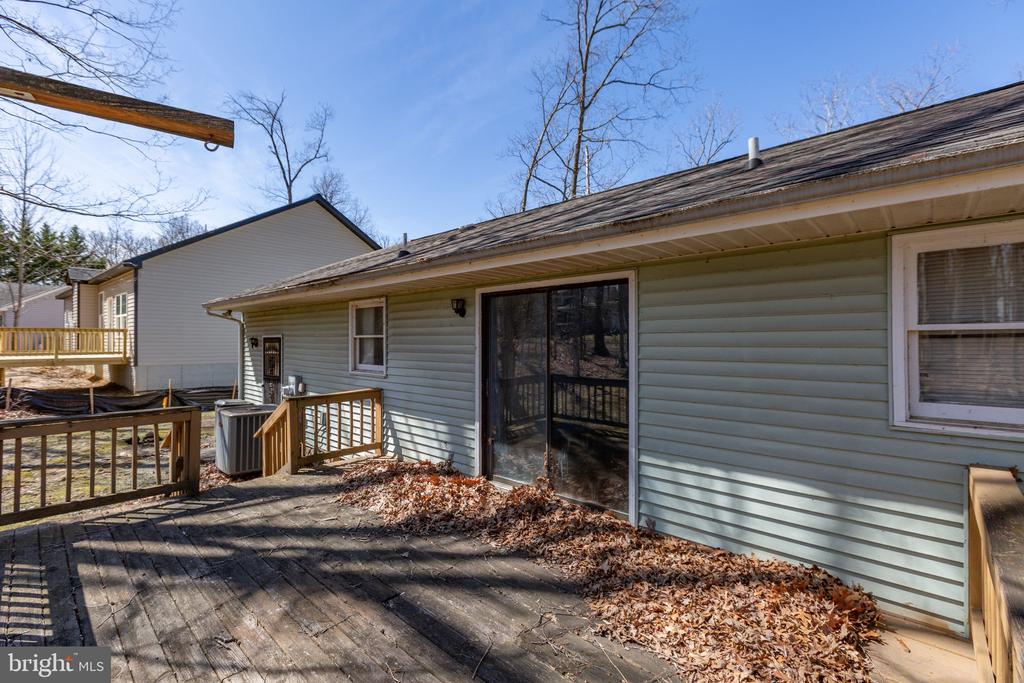 1105 LAKEVIEW PKWY, LOCUST GROVE, Virginia 22508, 2 Bedrooms Bedrooms, ,2 BathroomsBathrooms,Residential,1105 LAKEVIEW PKWY,VAOR2013658 MLS # VAOR2013658 1105 LAKEVIEW PKWY, LOCUST GROVE, Virginia 22508, 2 Bedrooms Bedrooms, ,2 BathroomsBathrooms,Residential,1105 LAKEVIEW PKWY,VAOR2013658 MLS # VAOR2013658