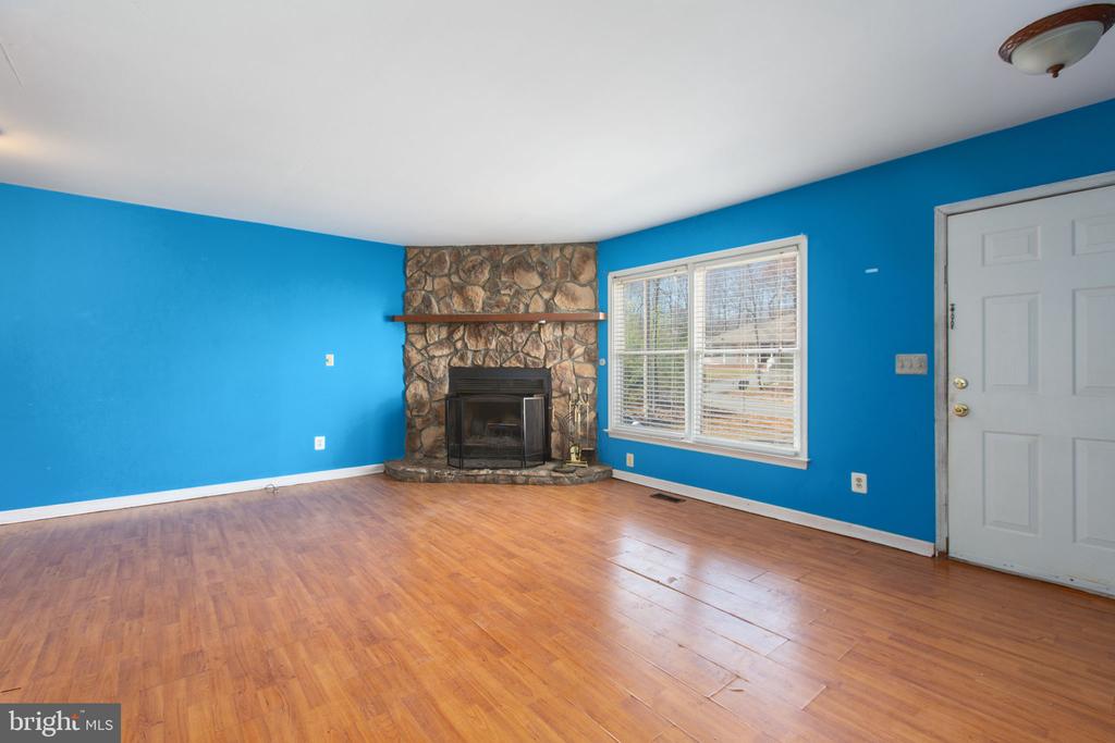 1105 LAKEVIEW PKWY, LOCUST GROVE, Virginia 22508, 2 Bedrooms Bedrooms, ,2 BathroomsBathrooms,Residential,1105 LAKEVIEW PKWY,VAOR2013658 MLS # VAOR2013658 1105 LAKEVIEW PKWY, LOCUST GROVE, Virginia 22508, 2 Bedrooms Bedrooms, ,2 BathroomsBathrooms,Residential,1105 LAKEVIEW PKWY,VAOR2013658 MLS # VAOR2013658