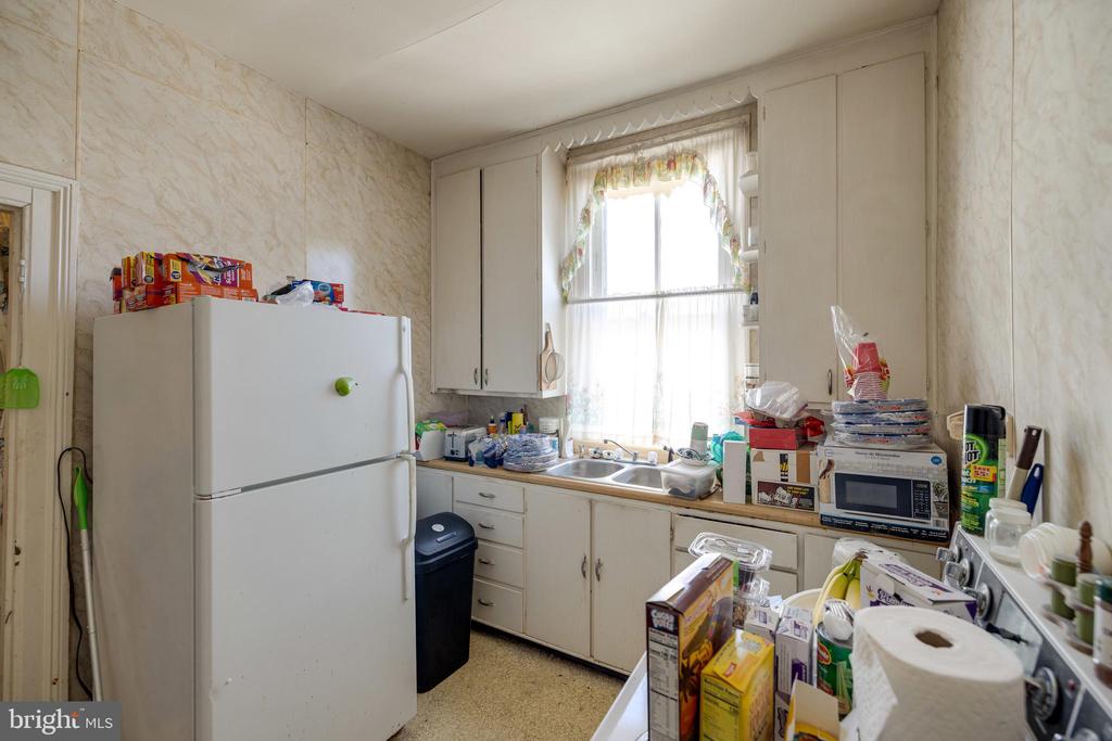 10 N DEFORD AVE, LURAY, Virginia 22835, 5 Bedrooms Bedrooms, ,2 BathroomsBathrooms,Residential,10 N DEFORD AVE,VAPA2006166 MLS # VAPA2006166 10 N DEFORD AVE, LURAY, Virginia 22835, 5 Bedrooms Bedrooms, ,2 BathroomsBathrooms,Residential,10 N DEFORD AVE,VAPA2006166 MLS # VAPA2006166