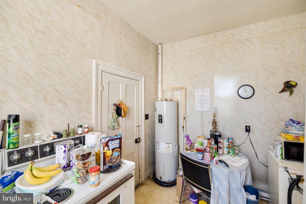 10 N DEFORD AVE, LURAY, Virginia 22835, 5 Bedrooms Bedrooms, ,2 BathroomsBathrooms,Residential,10 N DEFORD AVE,VAPA2006166 MLS # VAPA2006166 10 N DEFORD AVE, LURAY, Virginia 22835, 5 Bedrooms Bedrooms, ,2 BathroomsBathrooms,Residential,10 N DEFORD AVE,VAPA2006166 MLS # VAPA2006166