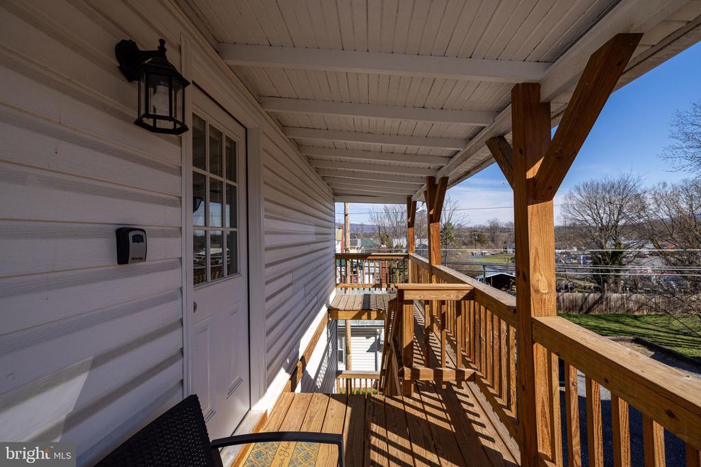 10 N DEFORD AVE, LURAY, Virginia 22835, 5 Bedrooms Bedrooms, ,2 BathroomsBathrooms,Residential,10 N DEFORD AVE,VAPA2006166 MLS # VAPA2006166 10 N DEFORD AVE, LURAY, Virginia 22835, 5 Bedrooms Bedrooms, ,2 BathroomsBathrooms,Residential,10 N DEFORD AVE,VAPA2006166 MLS # VAPA2006166