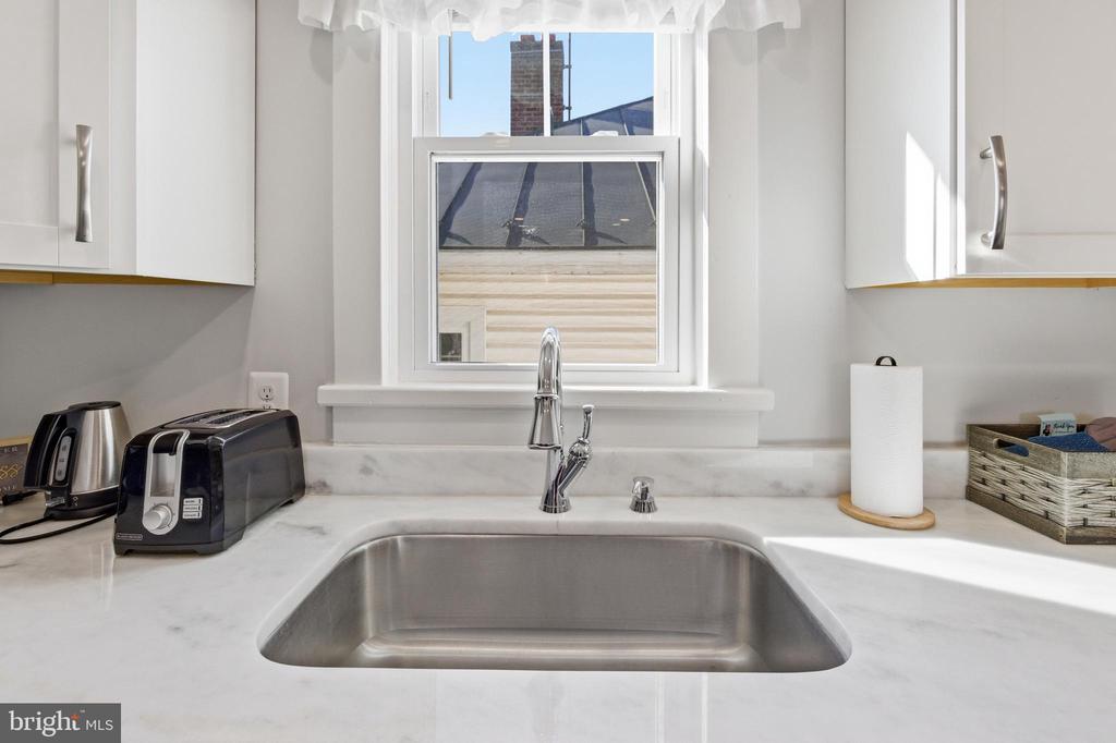 10 N DEFORD AVE, LURAY, Virginia 22835, 5 Bedrooms Bedrooms, ,2 BathroomsBathrooms,Residential,10 N DEFORD AVE,VAPA2006166 MLS # VAPA2006166 10 N DEFORD AVE, LURAY, Virginia 22835, 5 Bedrooms Bedrooms, ,2 BathroomsBathrooms,Residential,10 N DEFORD AVE,VAPA2006166 MLS # VAPA2006166