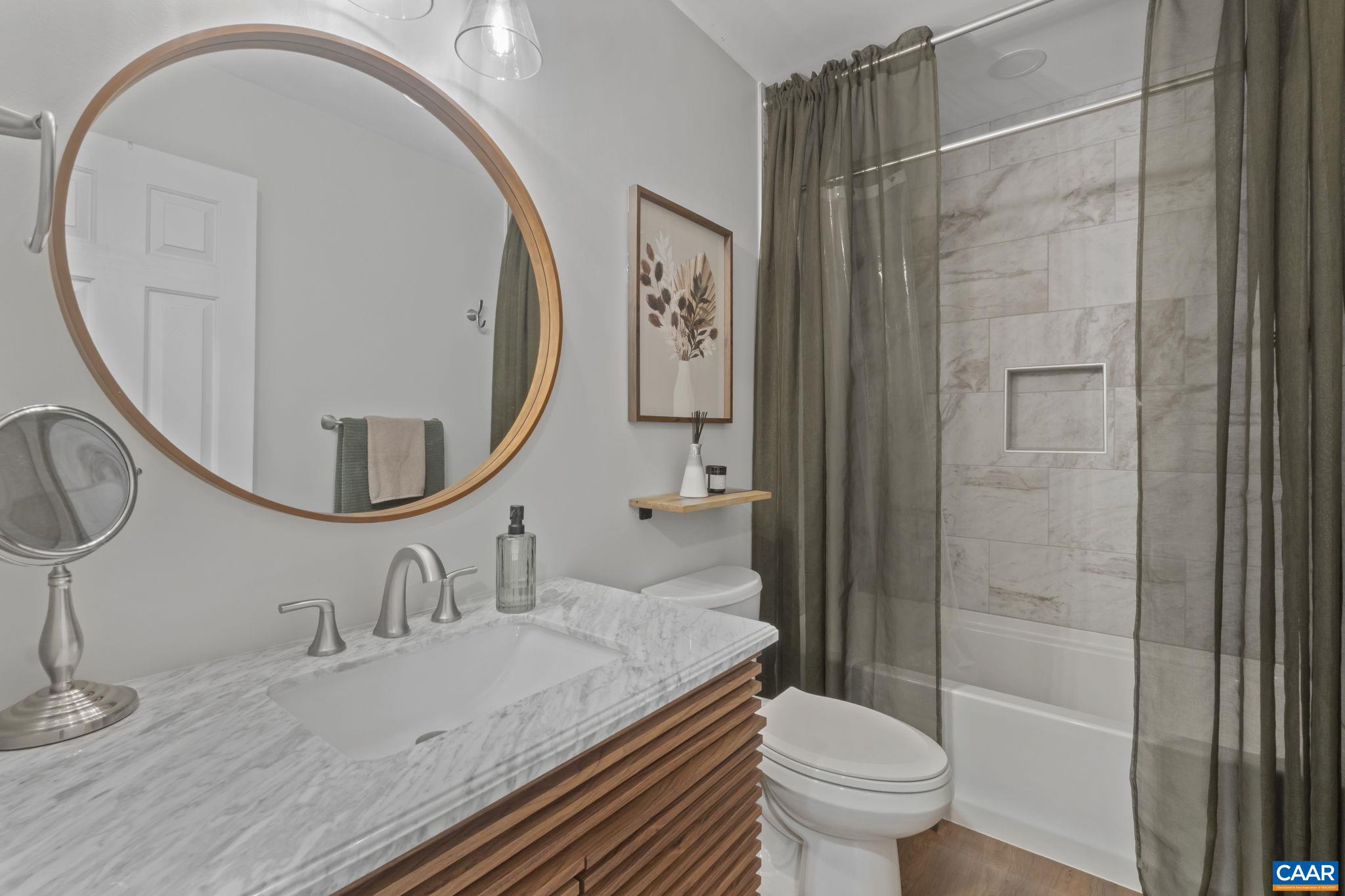 217 JEFFERSON DR, PALMYRA, Virginia 22963, 3 Bedrooms Bedrooms, ,2 BathroomsBathrooms,Residential,217 JEFFERSON DR,674685 MLS # 674685