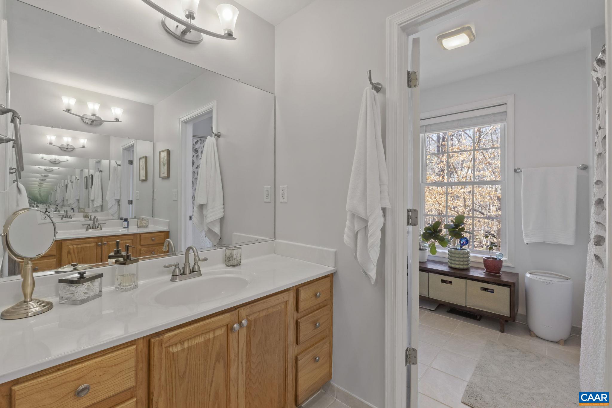 217 JEFFERSON DR, PALMYRA, Virginia 22963, 3 Bedrooms Bedrooms, ,2 BathroomsBathrooms,Residential,217 JEFFERSON DR,674685 MLS # 674685