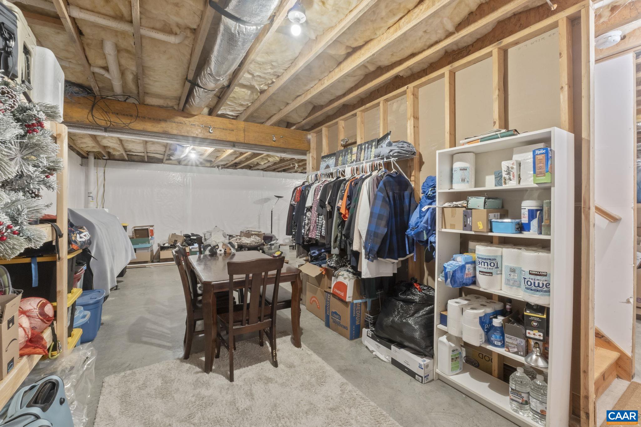 217 JEFFERSON DR, PALMYRA, Virginia 22963, 3 Bedrooms Bedrooms, ,2 BathroomsBathrooms,Residential,217 JEFFERSON DR,674685 MLS # 674685