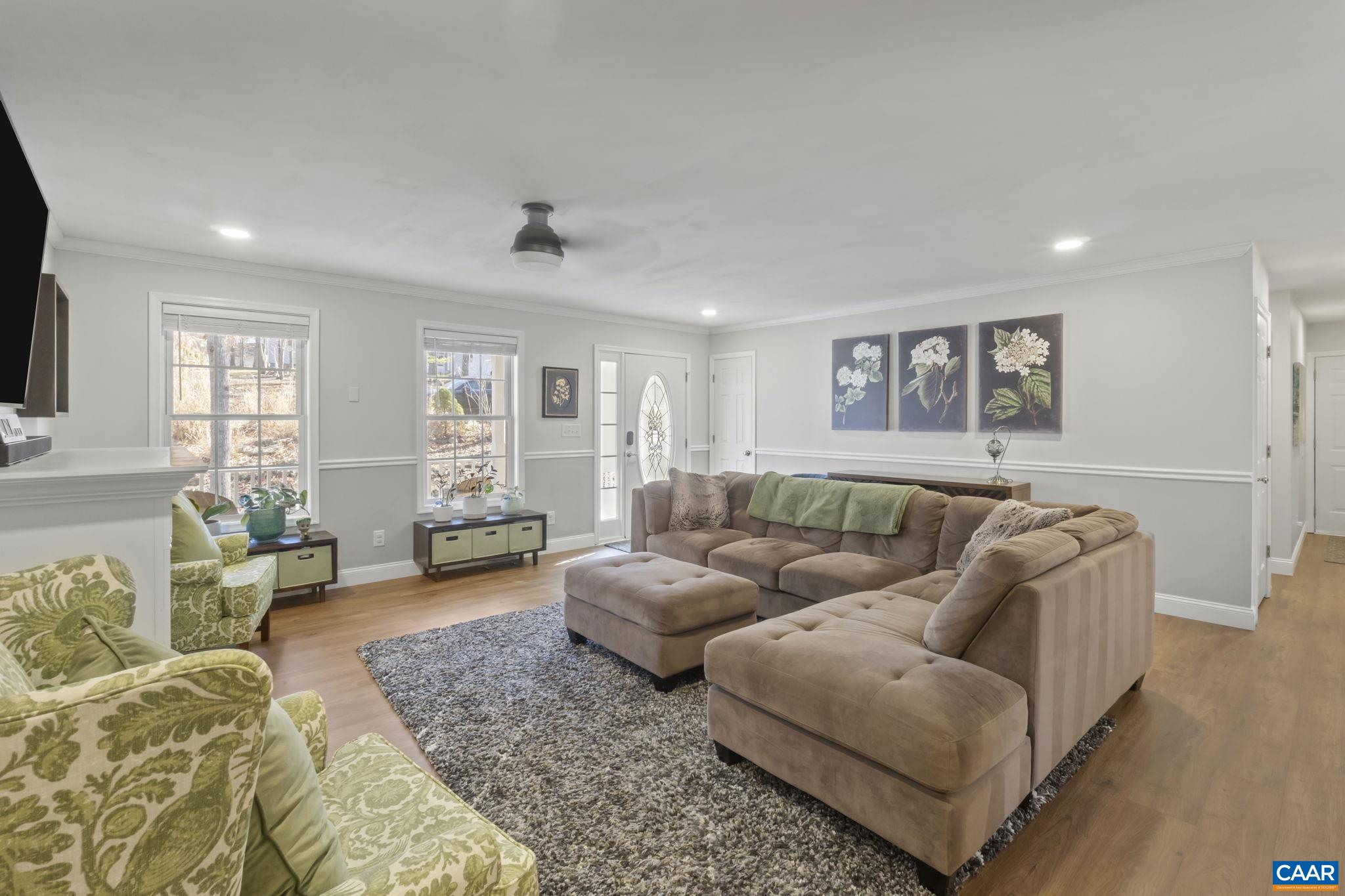 217 JEFFERSON DR, PALMYRA, Virginia 22963, 3 Bedrooms Bedrooms, ,2 BathroomsBathrooms,Residential,217 JEFFERSON DR,674685 MLS # 674685