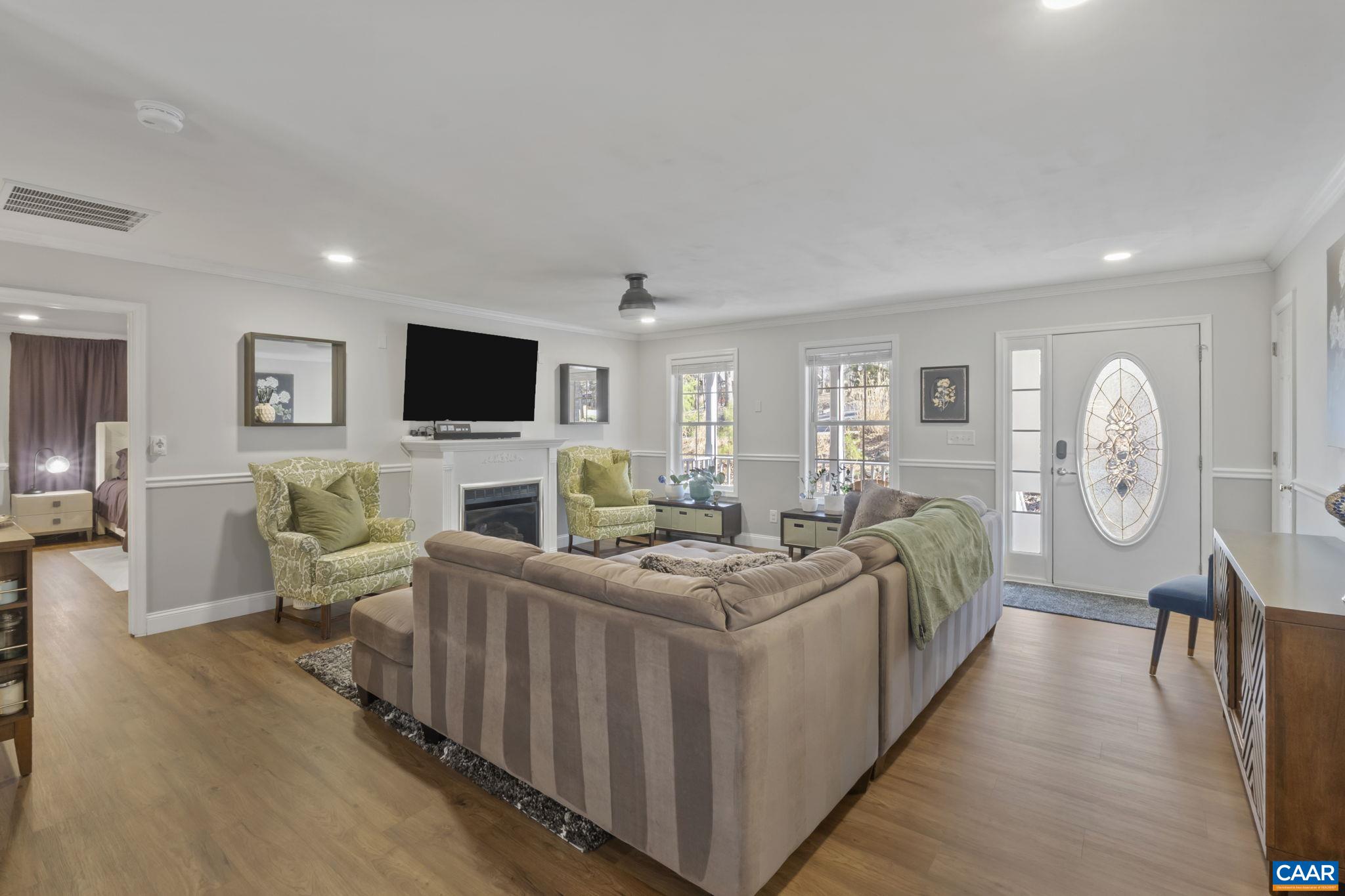 217 JEFFERSON DR, PALMYRA, Virginia 22963, 3 Bedrooms Bedrooms, ,2 BathroomsBathrooms,Residential,217 JEFFERSON DR,674685 MLS # 674685