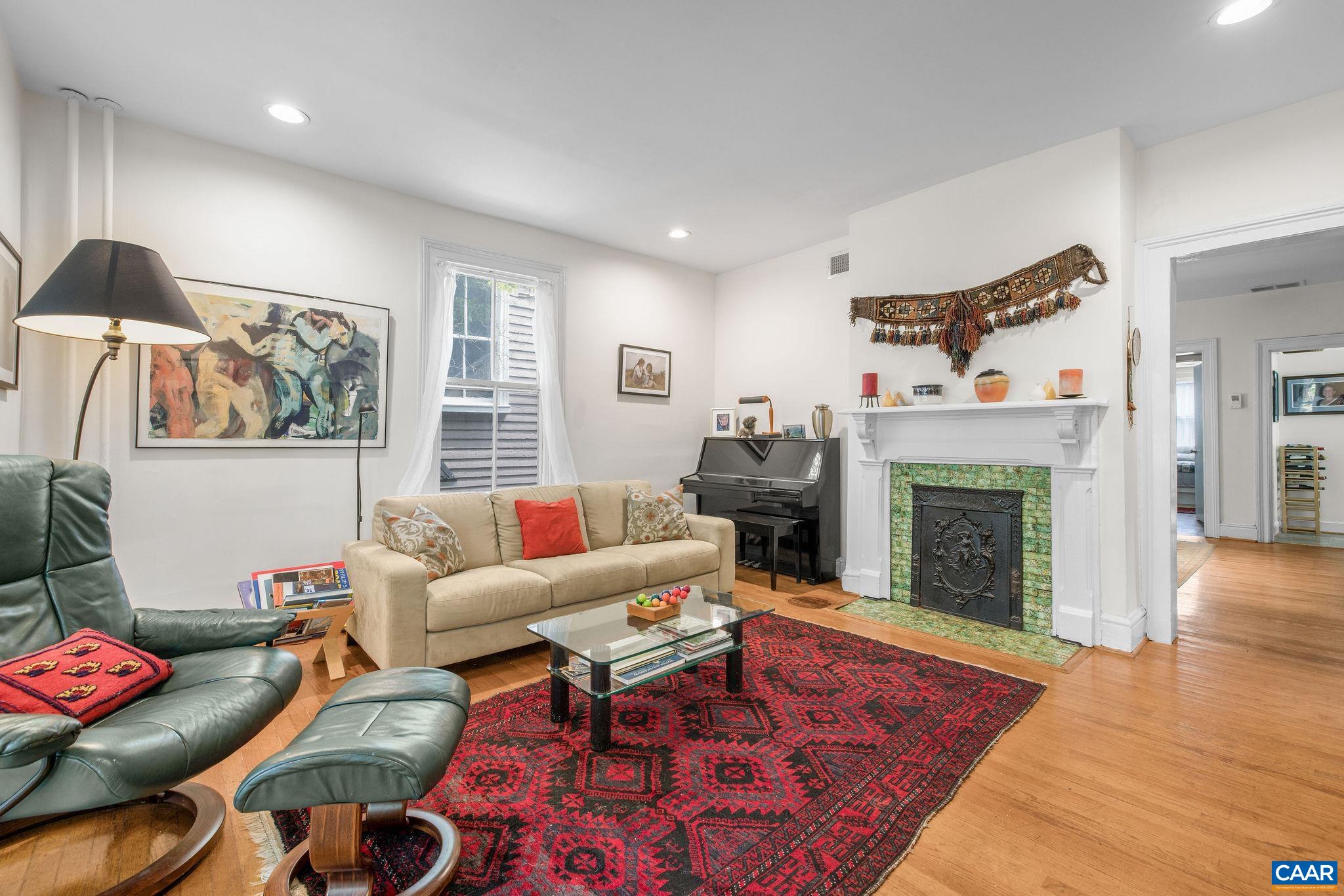 518 N 1ST ST, CHARLOTTESVILLE, Virginia 22902, 6 Bedrooms Bedrooms, ,3 BathroomsBathrooms,Residential,518 N 1ST ST,674691 MLS # 674691