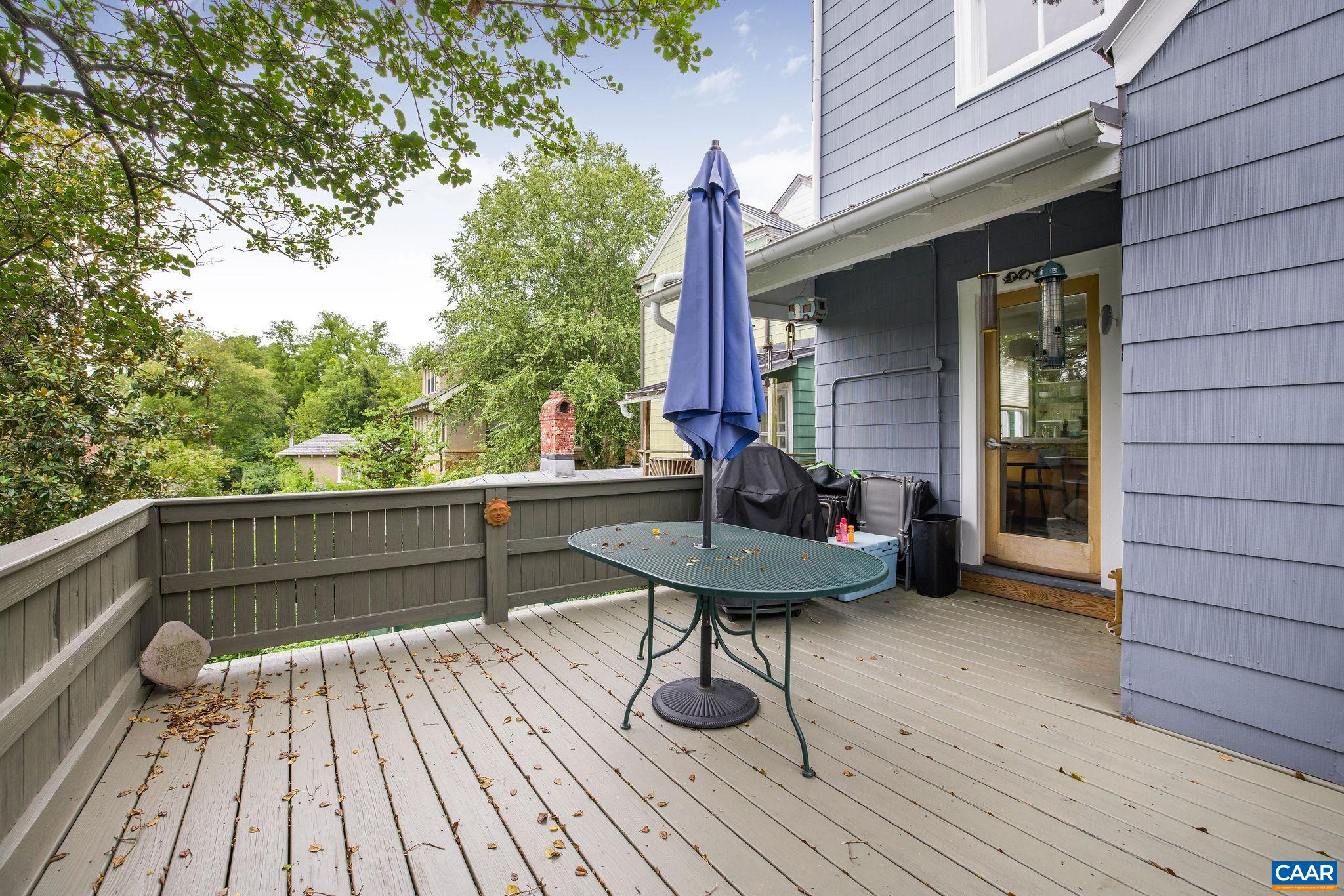 518 N 1ST ST, CHARLOTTESVILLE, Virginia 22902, 6 Bedrooms Bedrooms, ,3 BathroomsBathrooms,Residential,518 N 1ST ST,674691 MLS # 674691