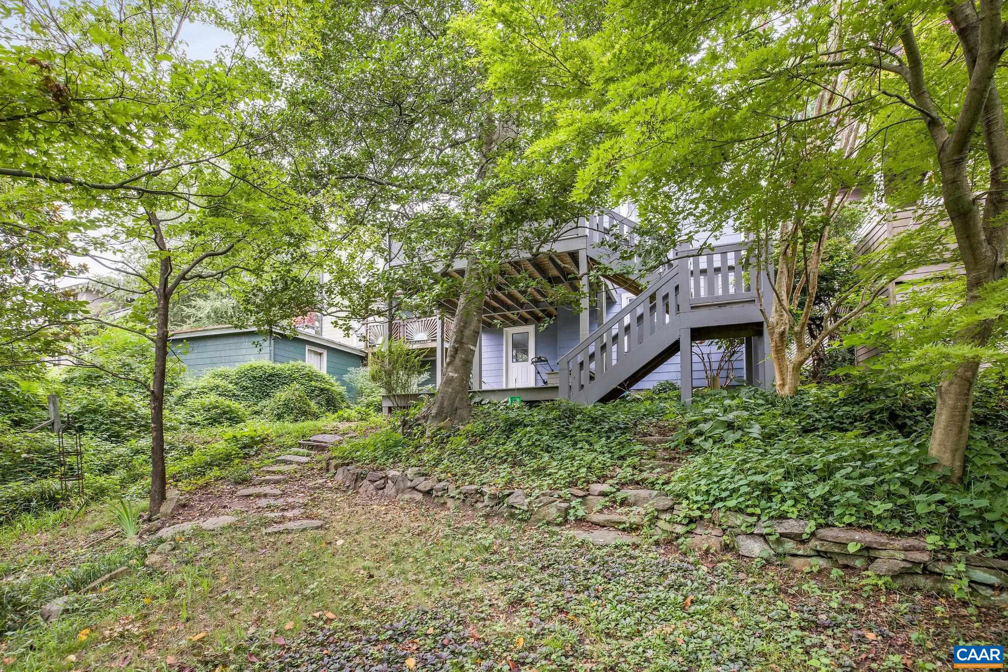 518 N 1ST ST, CHARLOTTESVILLE, Virginia 22902, 6 Bedrooms Bedrooms, ,3 BathroomsBathrooms,Residential,518 N 1ST ST,674691 MLS # 674691