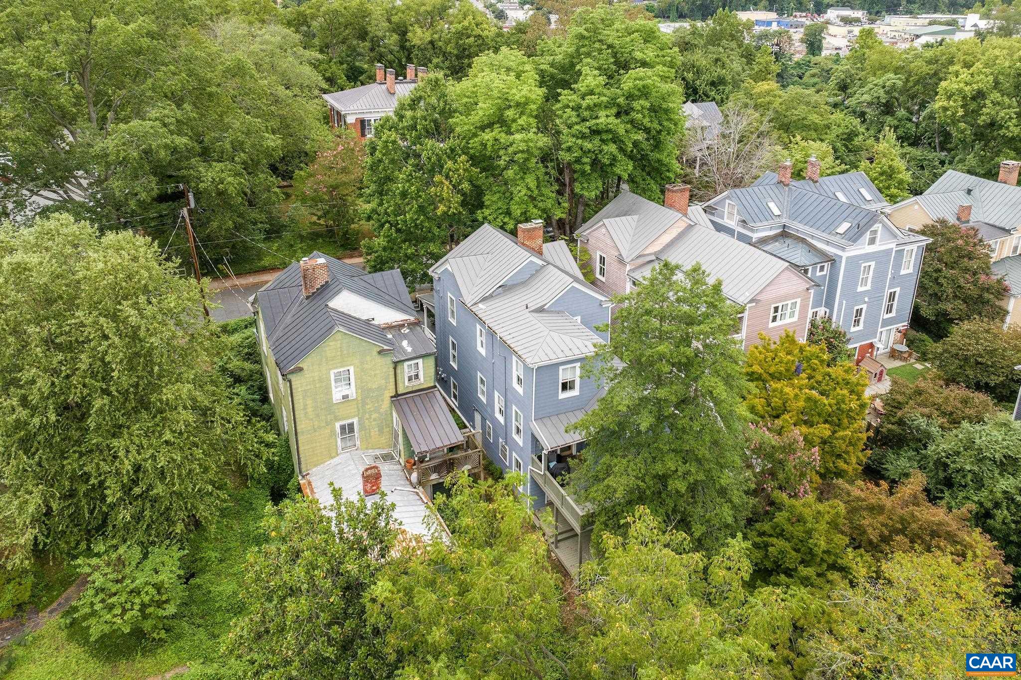 518 N 1ST ST, CHARLOTTESVILLE, Virginia 22902, 6 Bedrooms Bedrooms, ,3 BathroomsBathrooms,Residential,518 N 1ST ST,674691 MLS # 674691