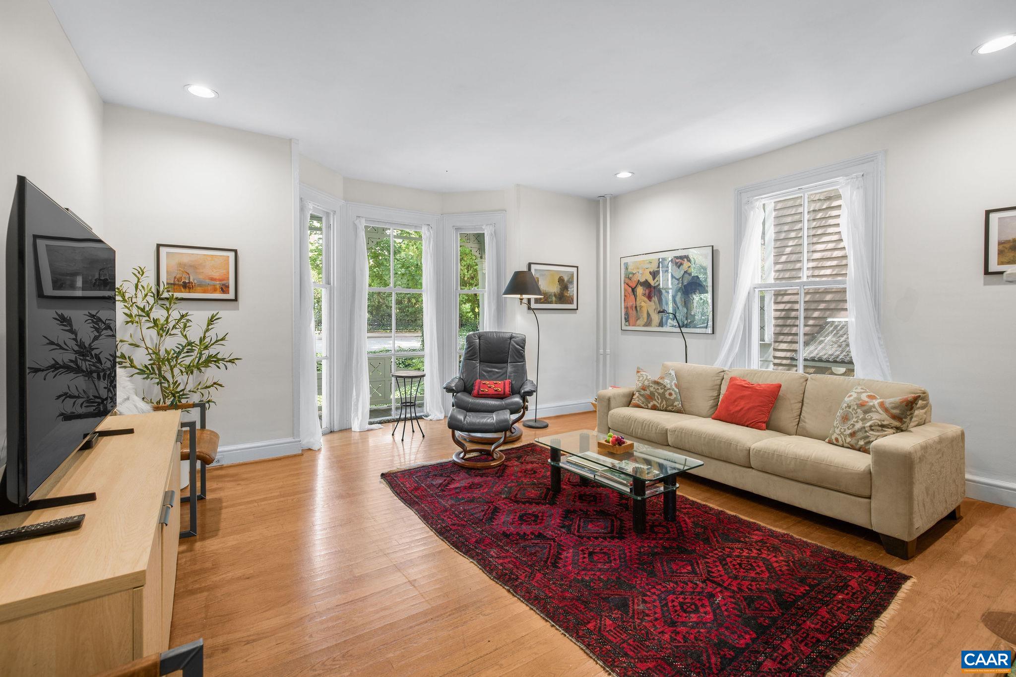 518 N 1ST ST, CHARLOTTESVILLE, Virginia 22902, 6 Bedrooms Bedrooms, ,3 BathroomsBathrooms,Residential,518 N 1ST ST,674691 MLS # 674691