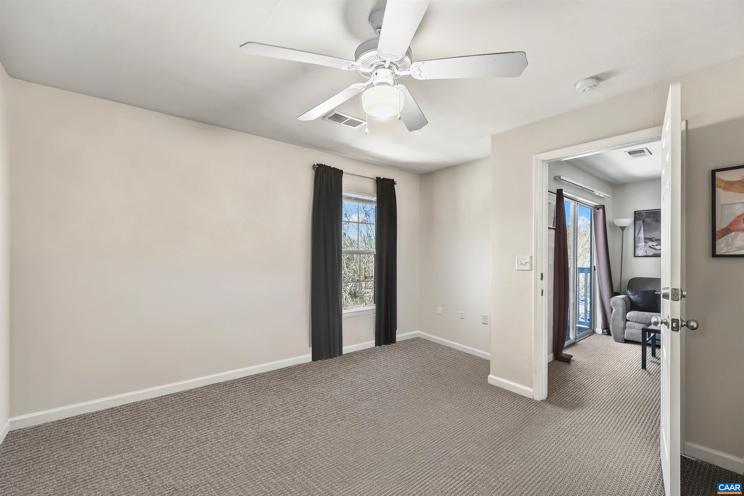 140 YELLOWSTONE DR, CHARLOTTESVILLE, Virginia 22903, 2 Bedrooms Bedrooms, ,2 BathroomsBathrooms,Residential,140 YELLOWSTONE DR,674709 MLS # 674709