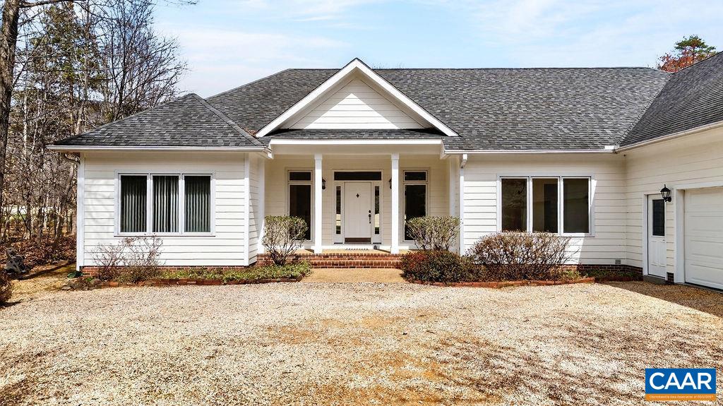 962 CEDAR MEADOW DR, NELLYSFORD, Virginia 22958, 3 Bedrooms Bedrooms, ,2 BathroomsBathrooms,Residential,962 CEDAR MEADOW DR,674712 MLS # 674712