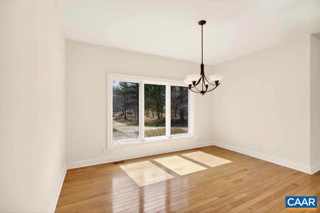 962 CEDAR MEADOW DR, NELLYSFORD, Virginia 22958, 3 Bedrooms Bedrooms, ,2 BathroomsBathrooms,Residential,962 CEDAR MEADOW DR,674712 MLS # 674712