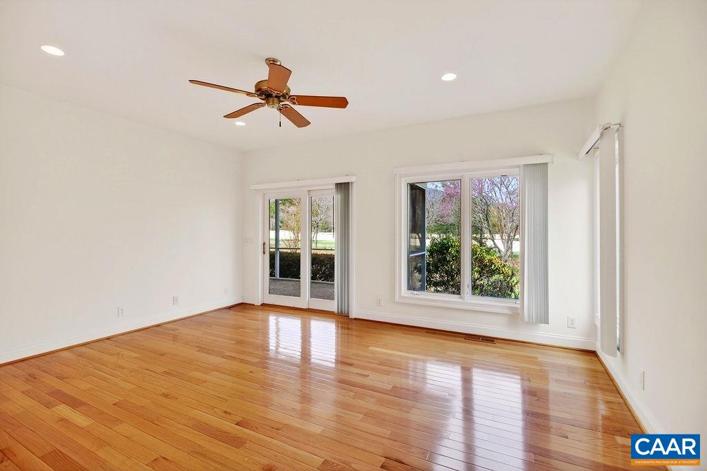 962 CEDAR MEADOW DR, NELLYSFORD, Virginia 22958, 3 Bedrooms Bedrooms, ,2 BathroomsBathrooms,Residential,962 CEDAR MEADOW DR,674712 MLS # 674712