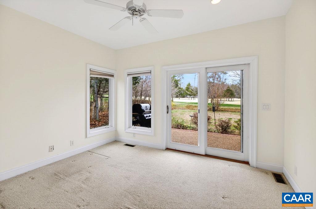 962 CEDAR MEADOW DR, NELLYSFORD, Virginia 22958, 3 Bedrooms Bedrooms, ,2 BathroomsBathrooms,Residential,962 CEDAR MEADOW DR,674712 MLS # 674712