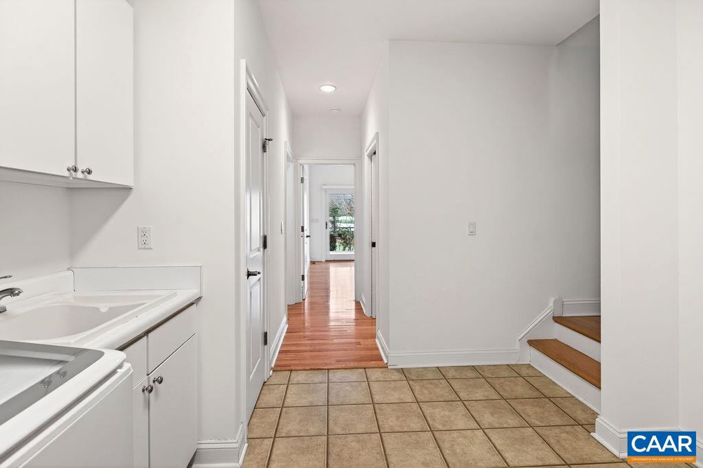 962 CEDAR MEADOW DR, NELLYSFORD, Virginia 22958, 3 Bedrooms Bedrooms, ,2 BathroomsBathrooms,Residential,962 CEDAR MEADOW DR,674712 MLS # 674712