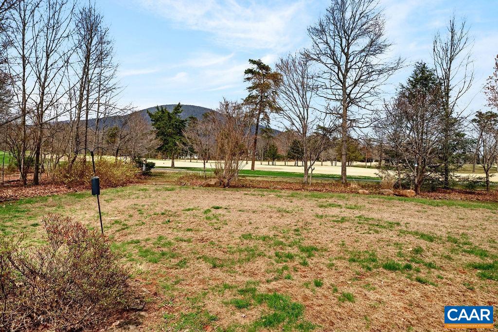 962 CEDAR MEADOW DR, NELLYSFORD, Virginia 22958, 3 Bedrooms Bedrooms, ,2 BathroomsBathrooms,Residential,962 CEDAR MEADOW DR,674712 MLS # 674712