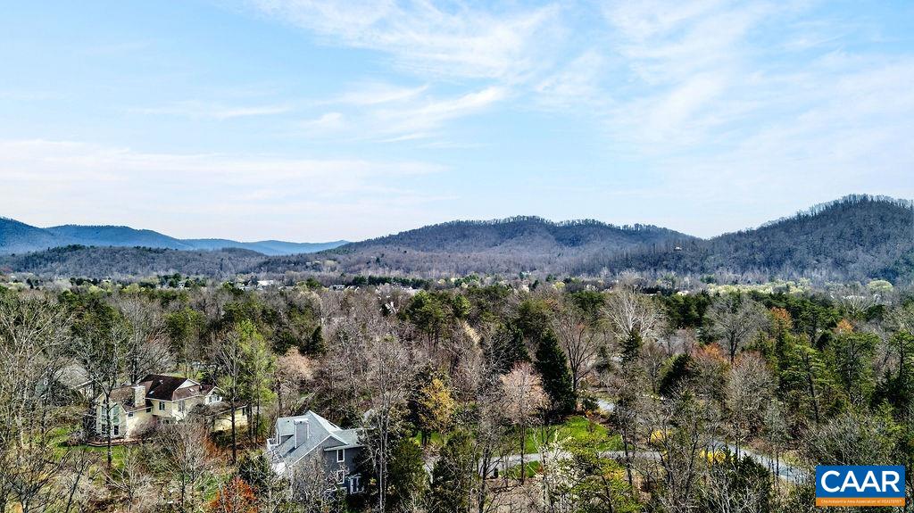 962 CEDAR MEADOW DR, NELLYSFORD, Virginia 22958, 3 Bedrooms Bedrooms, ,2 BathroomsBathrooms,Residential,962 CEDAR MEADOW DR,674712 MLS # 674712