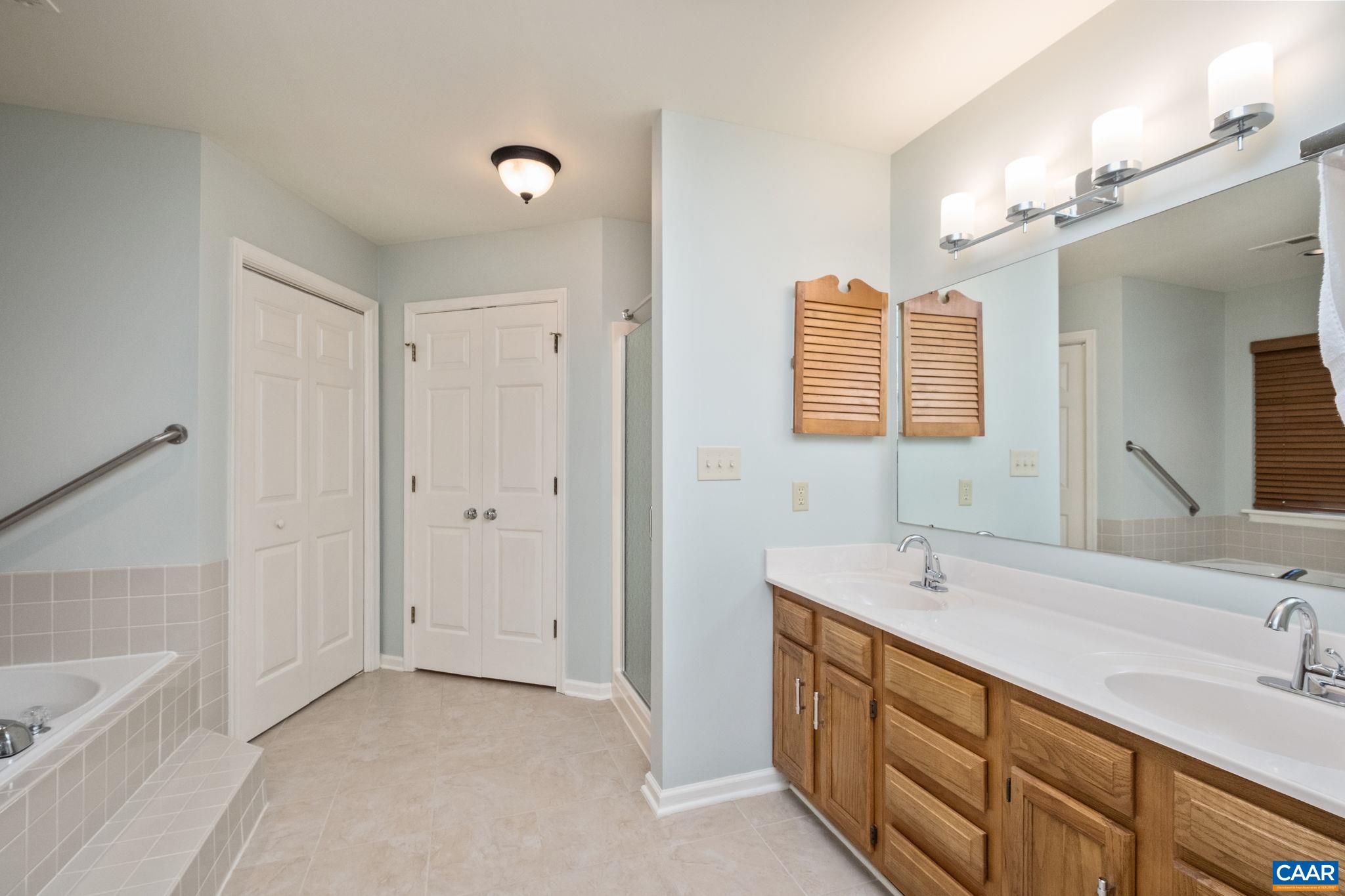 240 HOMESTEAD LN, CHARLOTTESVILLE, Virginia 22902, 3 Bedrooms Bedrooms, ,2 BathroomsBathrooms,Residential,240 HOMESTEAD LN,674746 MLS # 674746