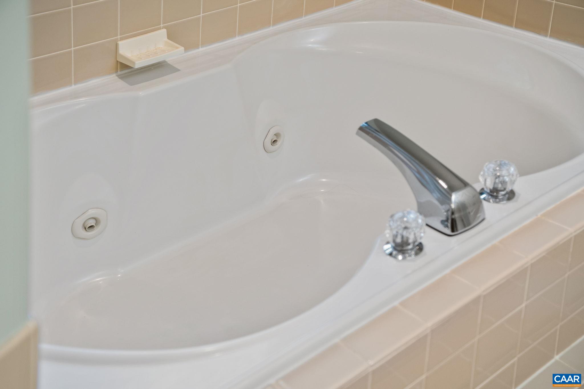 240 HOMESTEAD LN, CHARLOTTESVILLE, Virginia 22902, 3 Bedrooms Bedrooms, ,2 BathroomsBathrooms,Residential,240 HOMESTEAD LN,674746 MLS # 674746