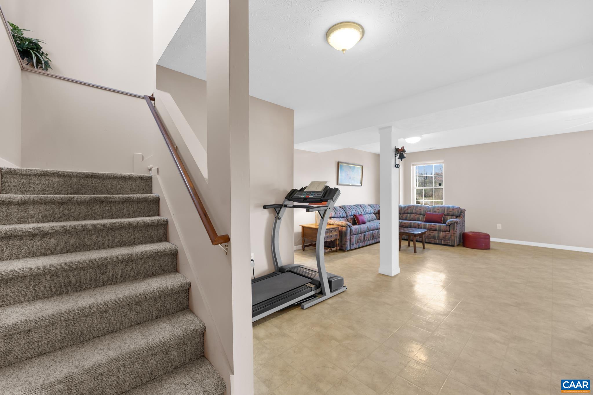 1821 RED TOP ORCHARD RD, WAYNESBORO, Virginia 22980, 3 Bedrooms Bedrooms, ,3 BathroomsBathrooms,Residential,1821 RED TOP ORCHARD RD,674751 MLS # 674751 1821 RED TOP ORCHARD RD, WAYNESBORO, Virginia 22980, 3 Bedrooms Bedrooms, ,3 BathroomsBathrooms,Residential,1821 RED TOP ORCHARD RD,674751 MLS # 674751