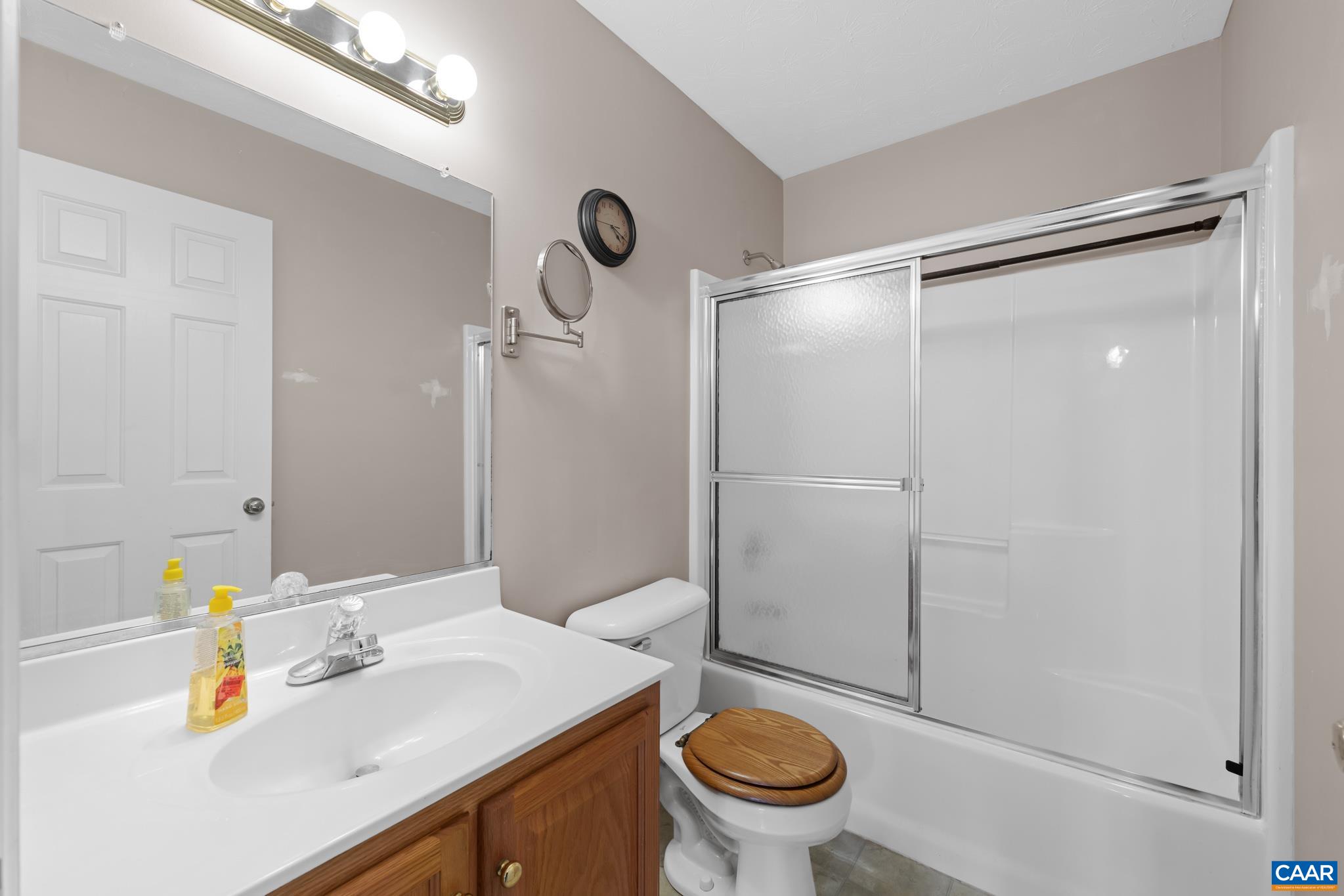 1821 RED TOP ORCHARD RD, WAYNESBORO, Virginia 22980, 3 Bedrooms Bedrooms, ,3 BathroomsBathrooms,Residential,1821 RED TOP ORCHARD RD,674751 MLS # 674751 1821 RED TOP ORCHARD RD, WAYNESBORO, Virginia 22980, 3 Bedrooms Bedrooms, ,3 BathroomsBathrooms,Residential,1821 RED TOP ORCHARD RD,674751 MLS # 674751