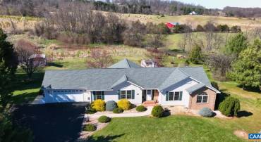 1821 RED TOP ORCHARD RD, WAYNESBORO, Virginia 22980, 3 Bedrooms Bedrooms, ,3 BathroomsBathrooms,Residential,1821 RED TOP ORCHARD RD,674751 MLS # 674751