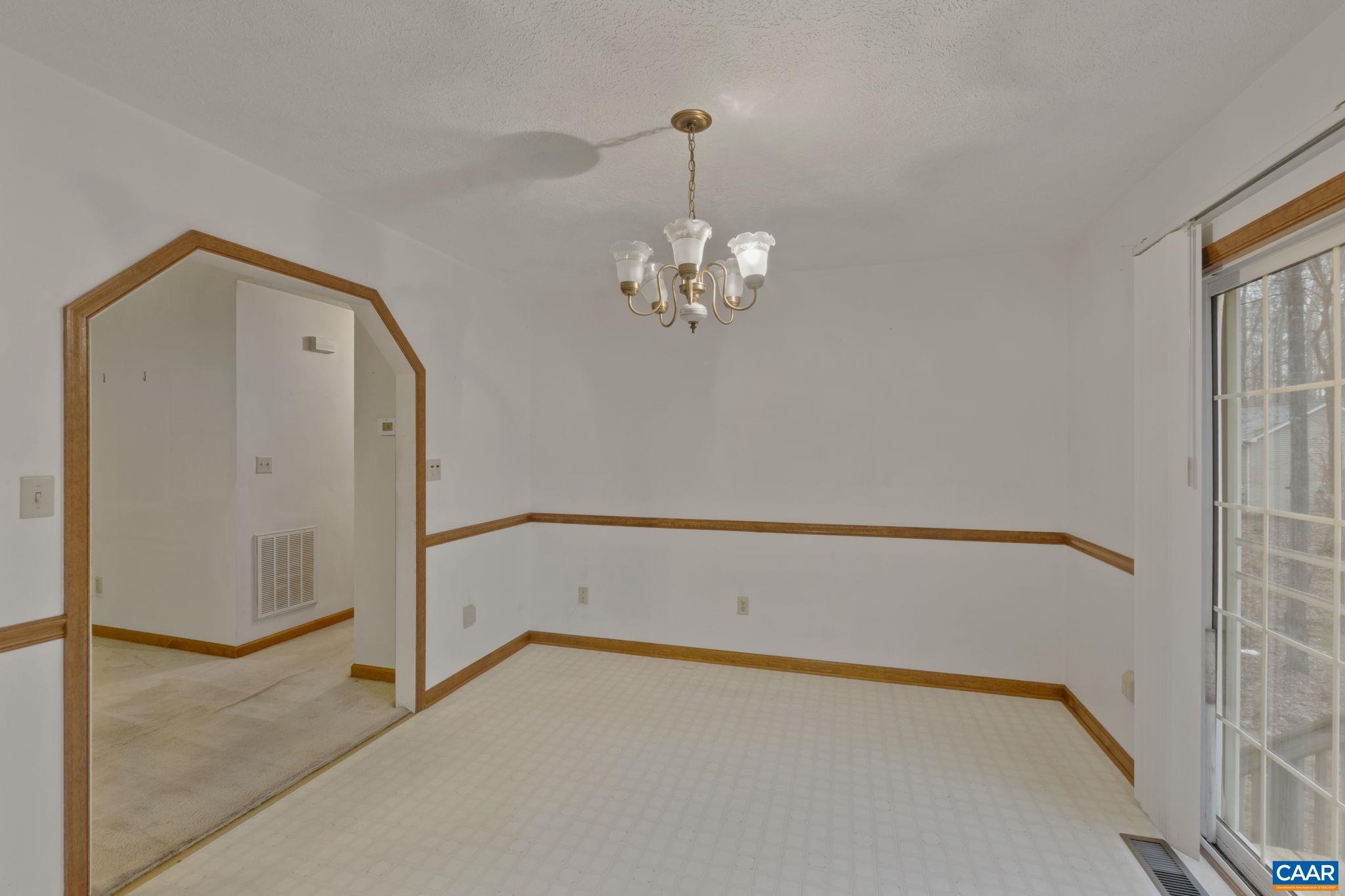 814 JEFFERSON DR, PALMYRA, Virginia 22963, 3 Bedrooms Bedrooms, ,2 BathroomsBathrooms,Residential,814 JEFFERSON DR,674752 MLS # 674752